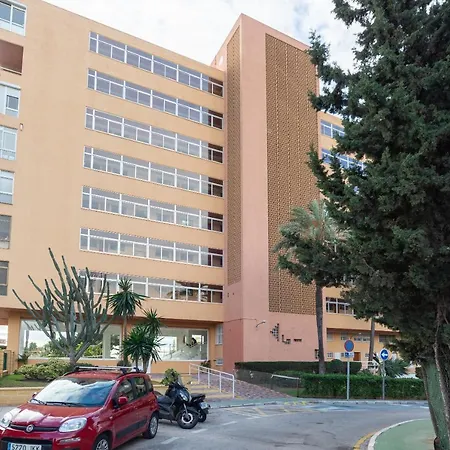 Sunny La Colina Apartment